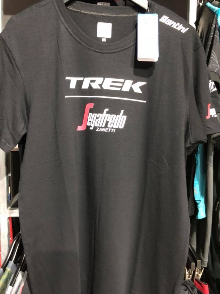 T-shirt Trek-Segafredo dostępny w fabrykarowerów.com