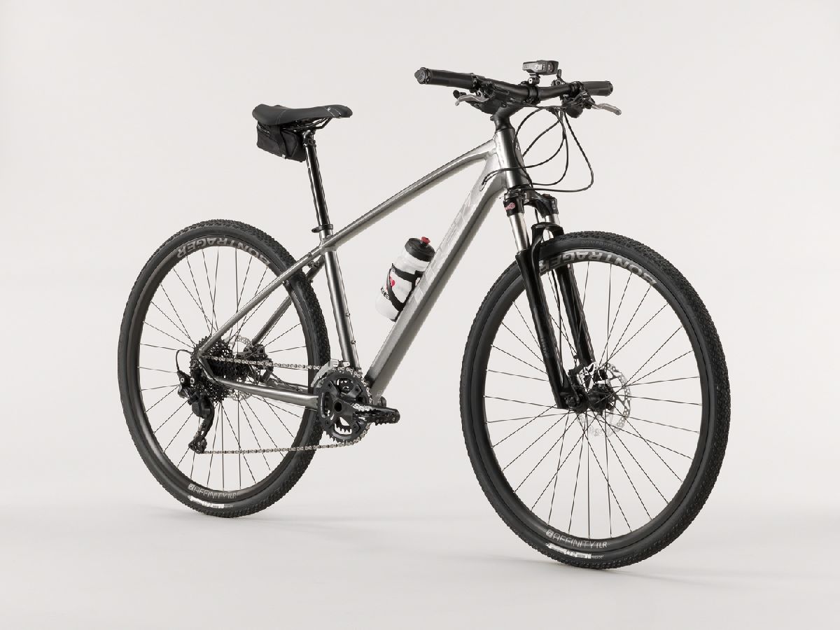 Trek Dual Sport najbardziej uniwersalny rower na rynku ? - Cała kolekcja dostępna od ręki w fabrykarowerów.com
