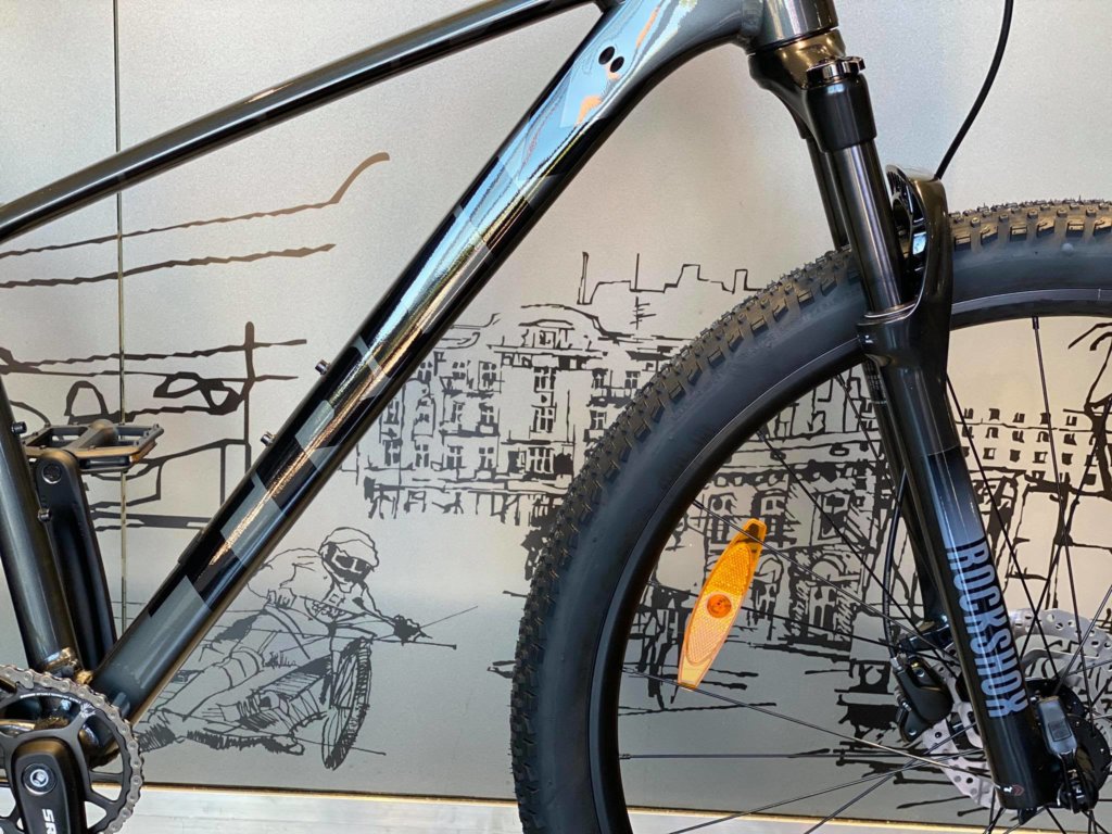 trek x caliber 8 2021 specs