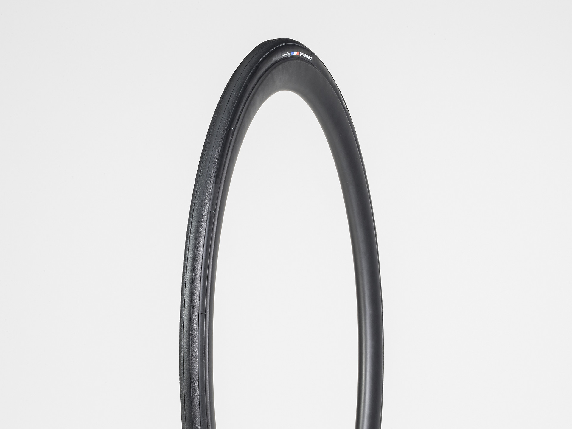 BontragerR1RoadTire 08646 E Primary
