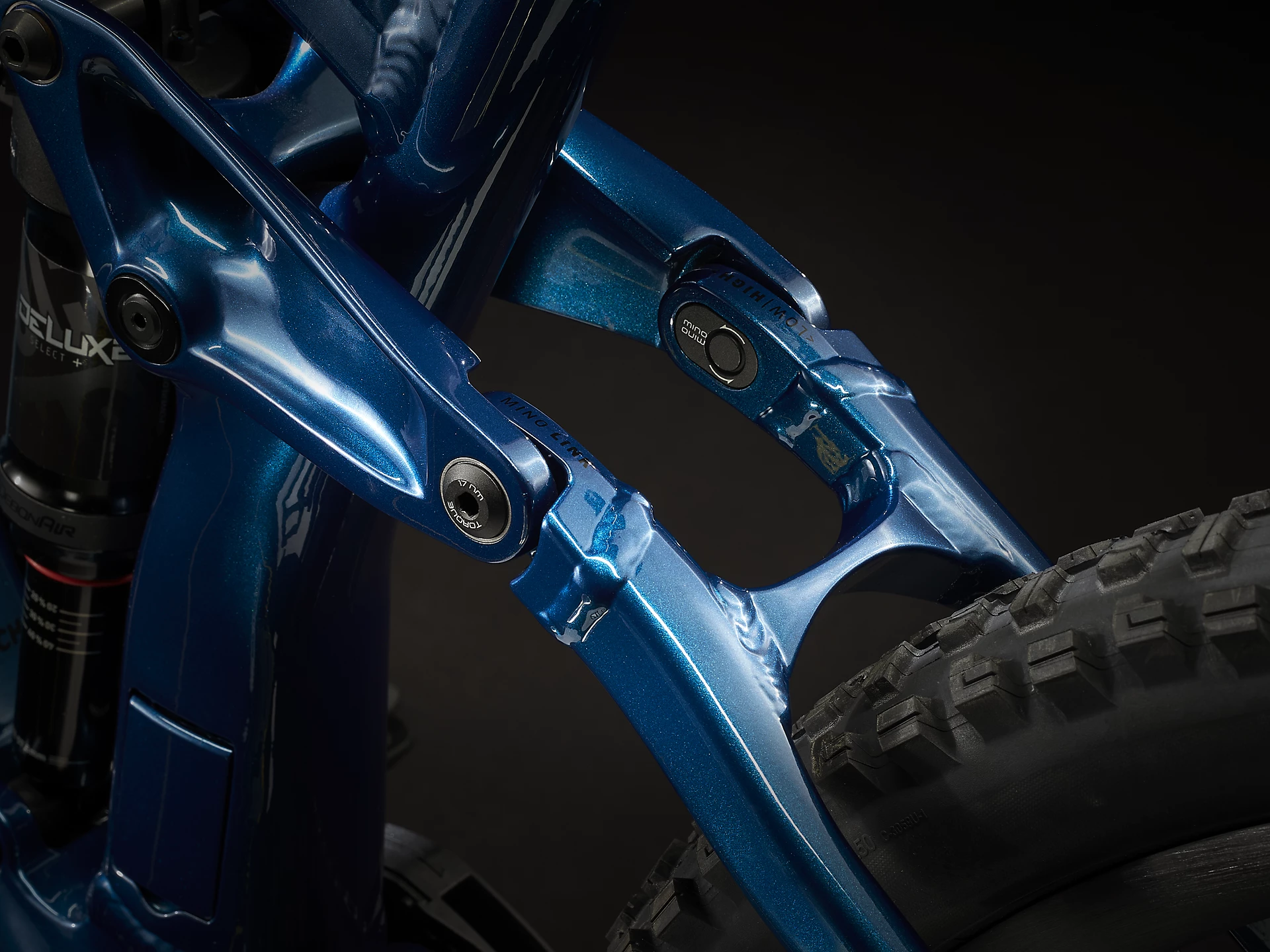 Trek Rail 7 2022 + Kask rowerowy 