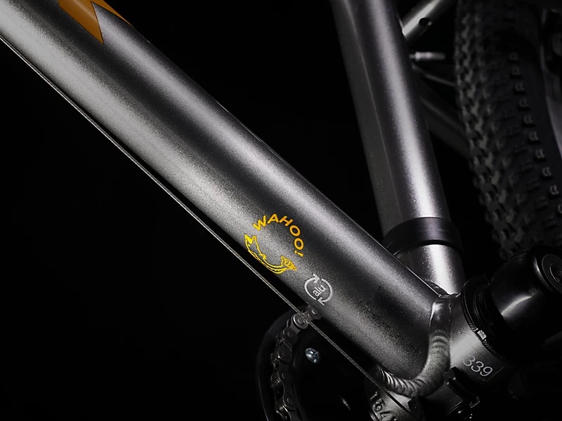 Wahoo24 23 37054 F Alt2