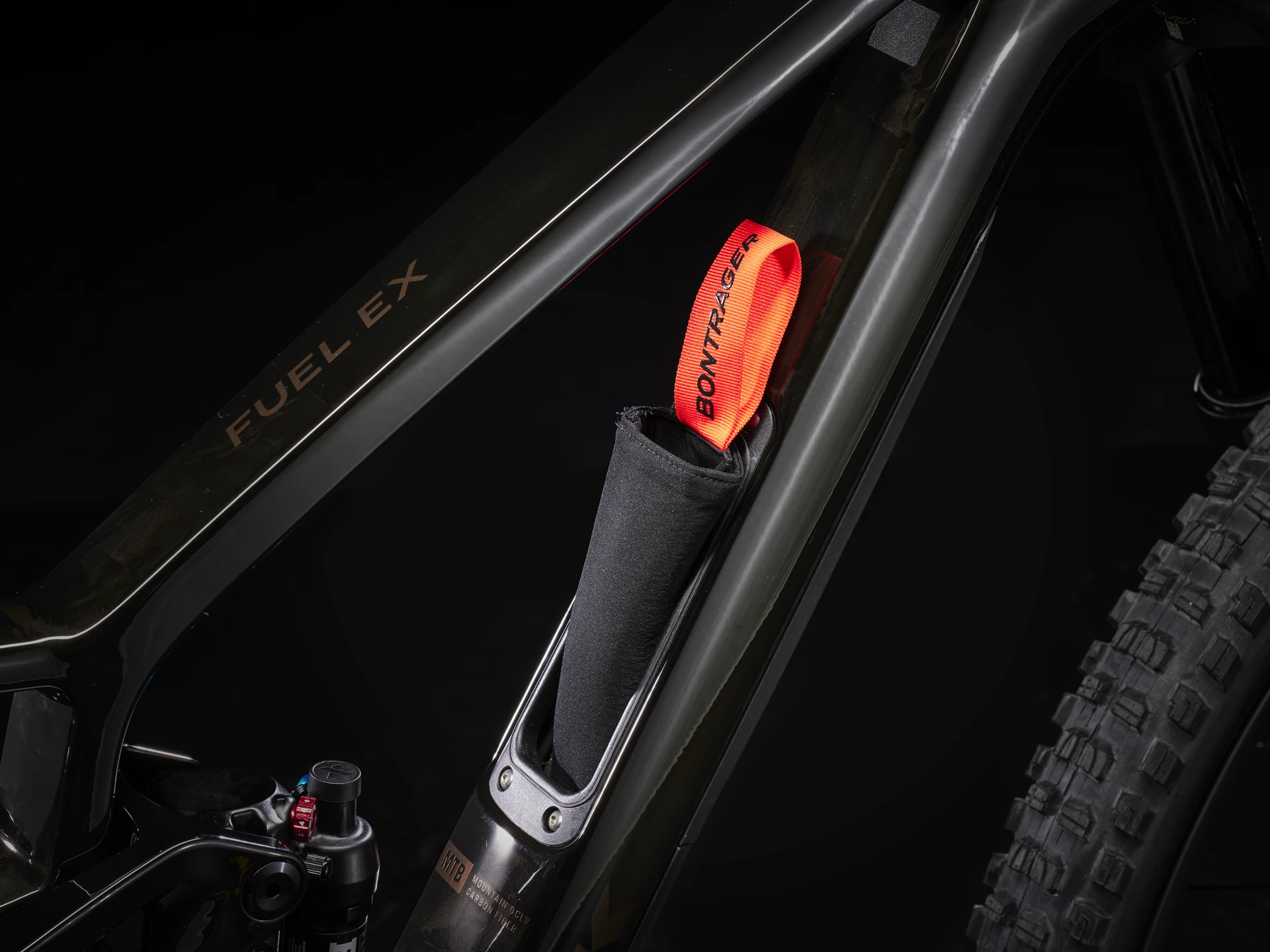 FuelEX98GXAXS 23 36953 A Alt1