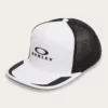 Czapka z daszkiem OAKLEY PODIUM TRUCKER White/Black