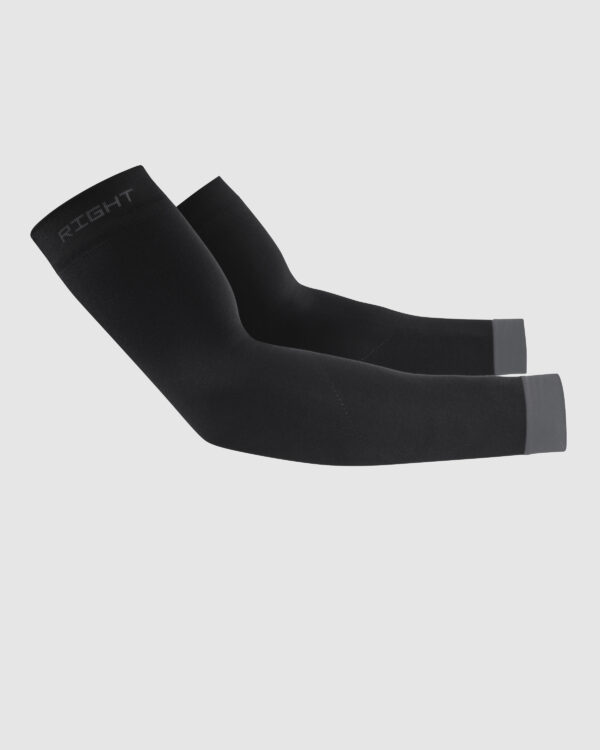 Ocieplacze na ramiona ASSOS ARM PROTECTOR Black Series Unisex
