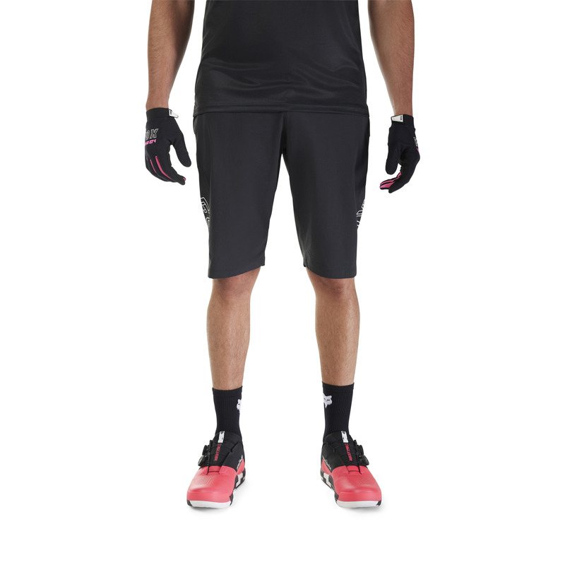 Spodenki rowerowe FOX RANGER DIGI IMAGE Shorts Black (1) Spodenki rowerowe FOX RANGER DIGI IMAGE Shorts Black