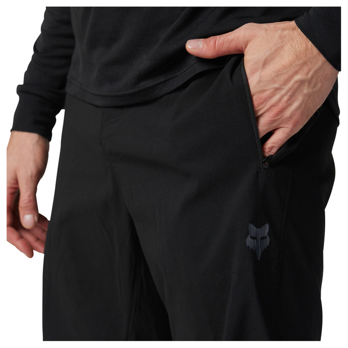 Spodenki rowerowe FOX RANGER Shorts Black