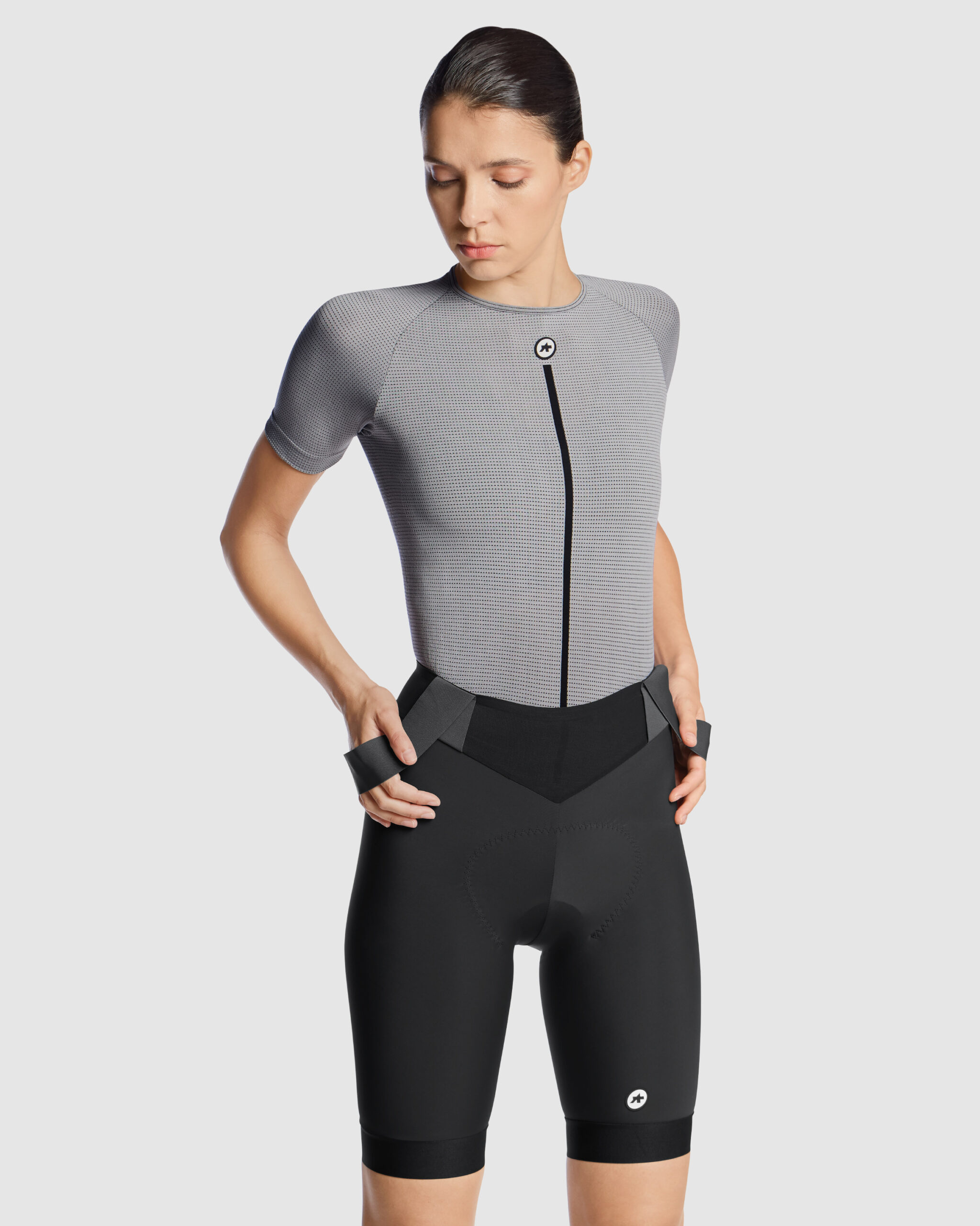 Damski Podkoszulek Rowerowy ASSOS SS Skin Layer P1 Bielizna Termoaktywna Na Lato Grey Series (5)