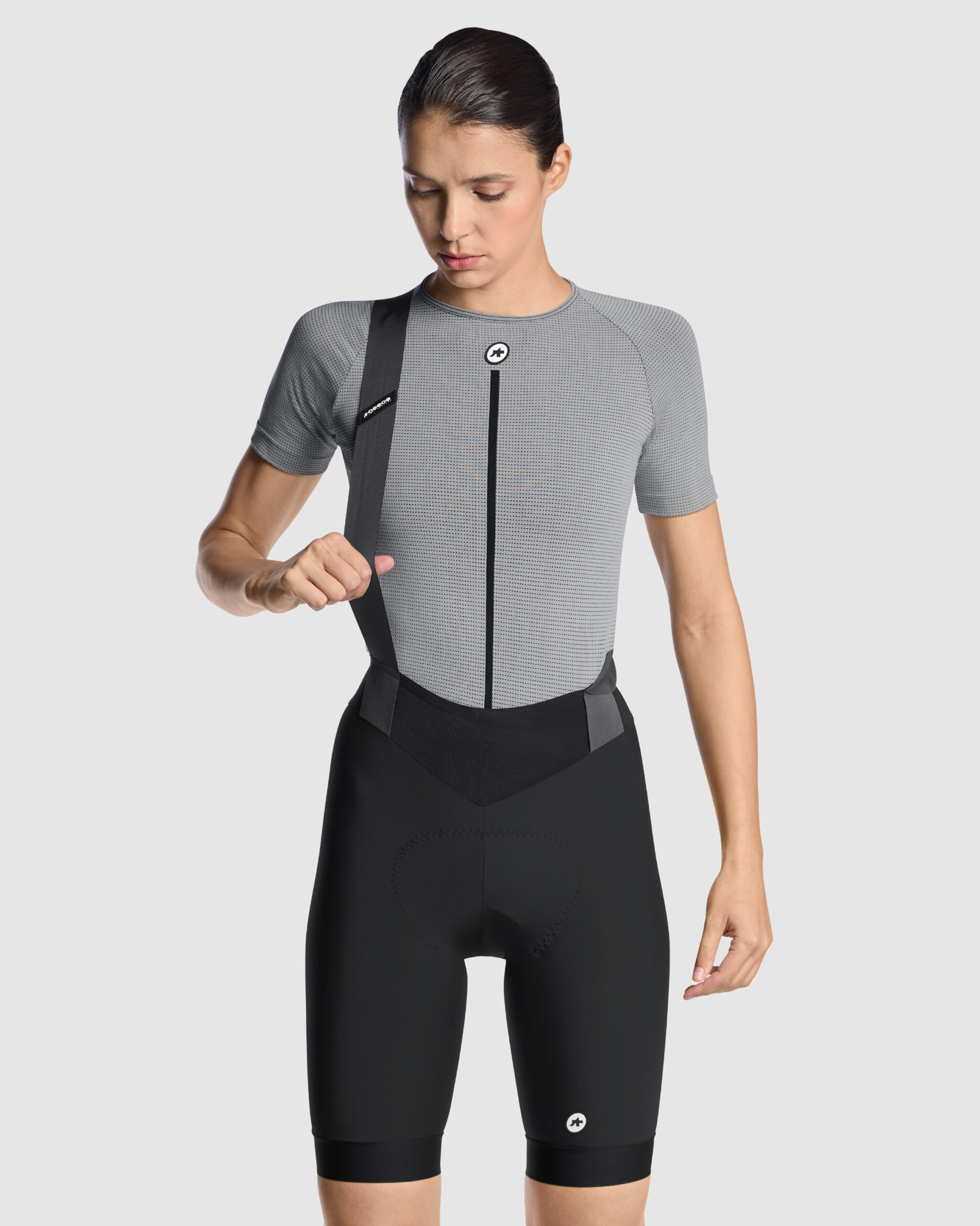 Damski Podkoszulek Rowerowy ASSOS SS Skin Layer P1 Bielizna Termoaktywna Na Lato Grey Series (6)