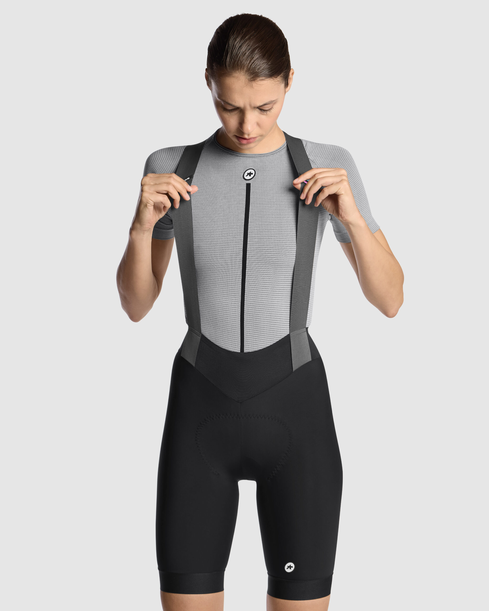 Damski Podkoszulek Rowerowy ASSOS SS Skin Layer P1 Bielizna Termoaktywna Na Lato Grey Series (8)