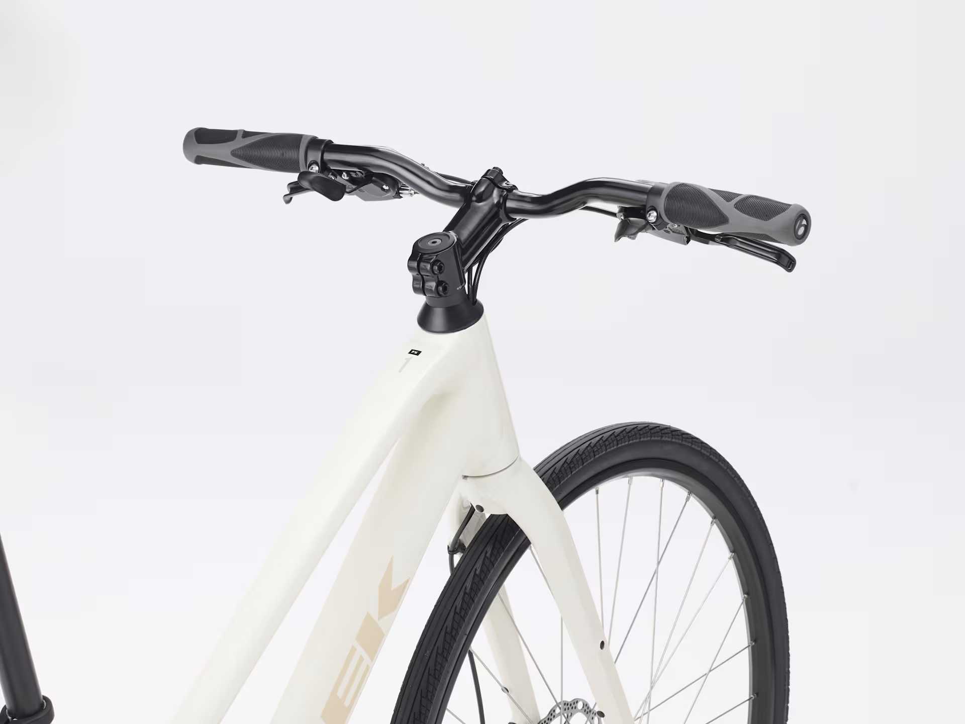 Trek FX 1 O średnim Przekroku Gen 4 Era White (4)