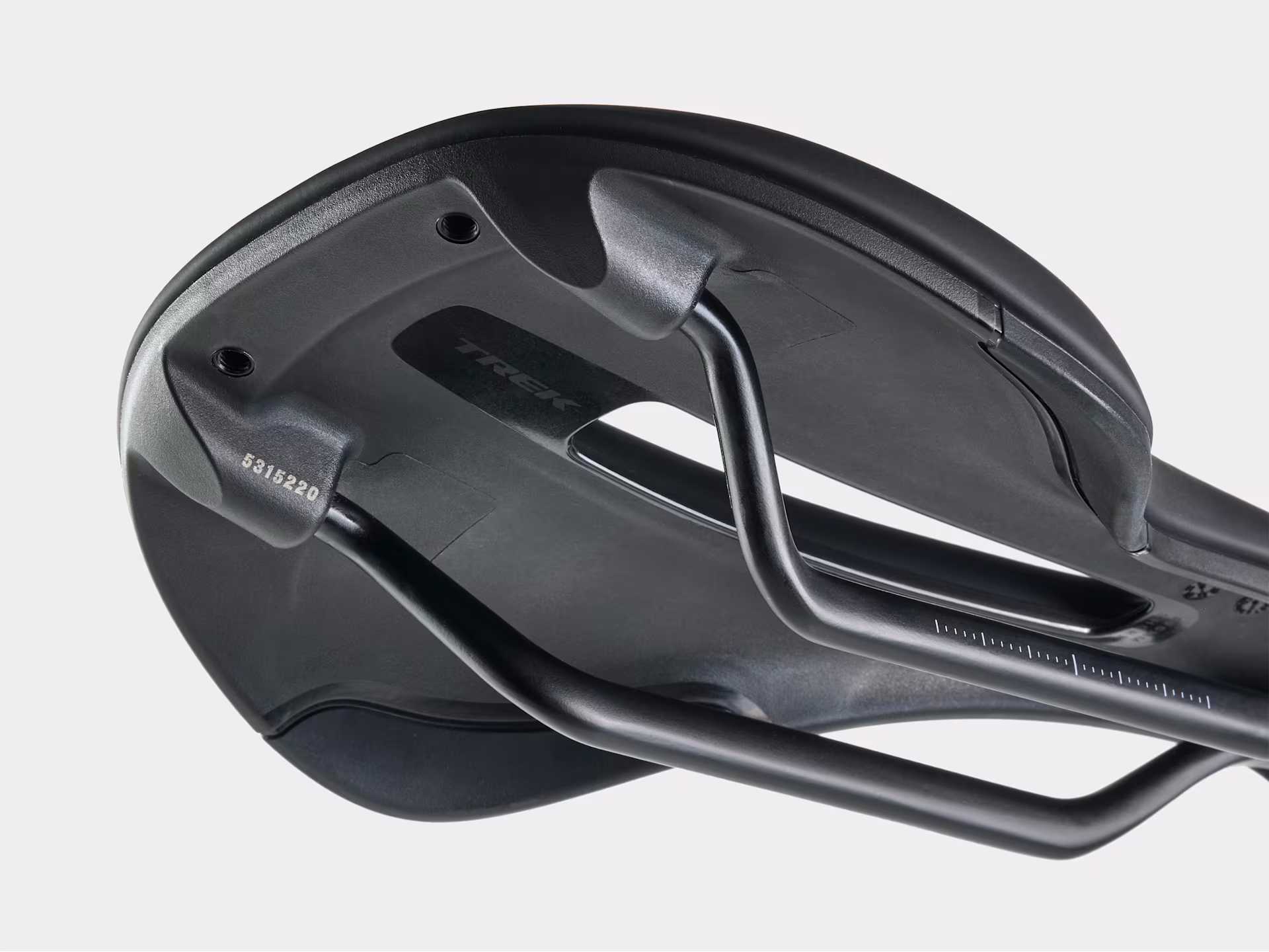 Siodełko rowerowe Trek Verse Short Pro 250 mm x 145 mm (4) Siodełko rowerowe Trek Verse Short Pro 250 mm x 145 mm