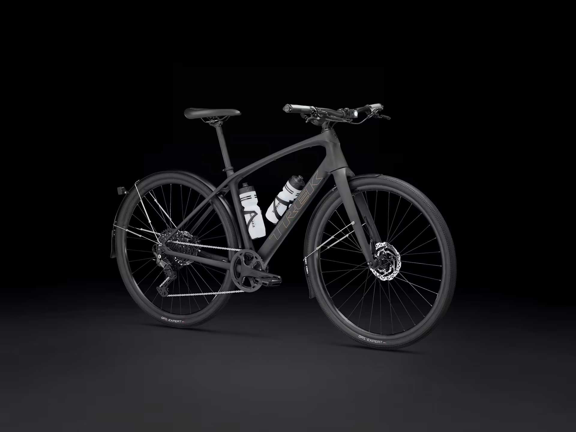 Trek FX Sport SL 4 - Matte Onyx Carbon (2) Trek FX Sport SL 4 - Matte Onyx Carbon