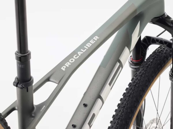 Trek Procaliber 9.5 Gen 3 - hardtail z włókna węglowego - obrazek 5