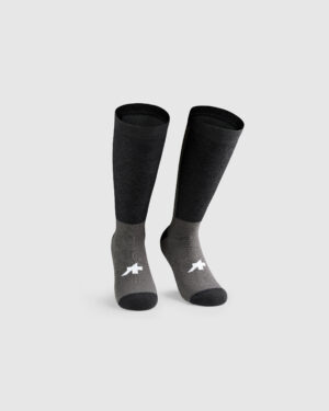 Zimowe skarpety rowerowe ASSOS TACTICA winter SOCKS T5 Black skarpetki Unisex
