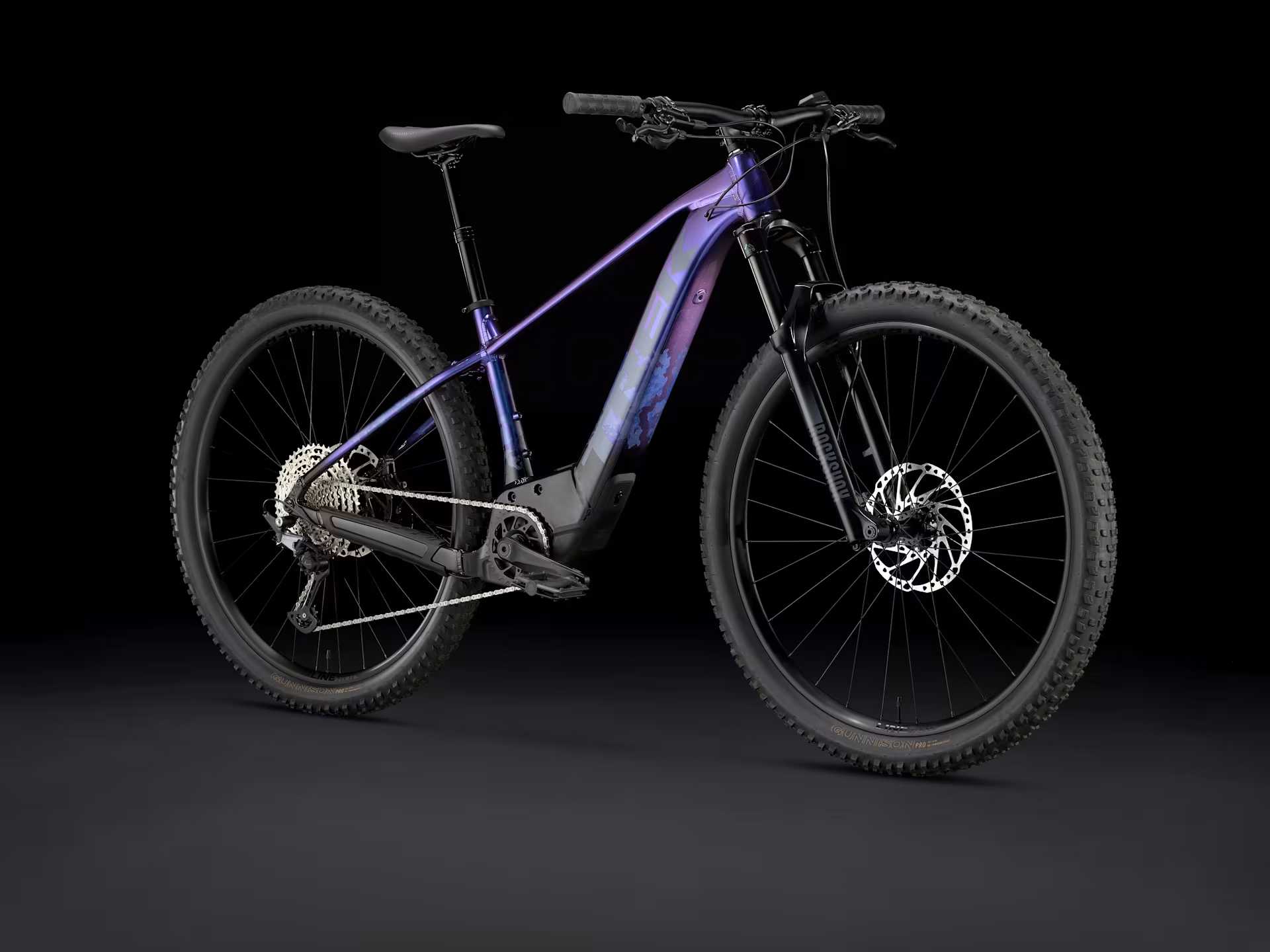 Trek Marlin+ 8 Purple Flip Black Fade