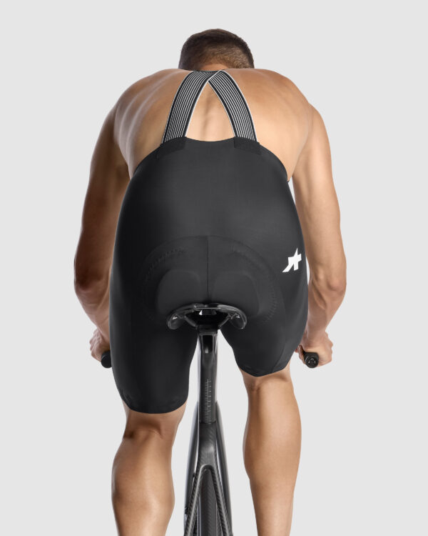 Spodenki rowerowe na szelkach ASSOS EQUIPE R S11 bib shorts - obrazek 7