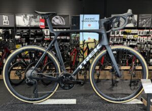 Trek Madone SL 6 Gen 8 roz. XL