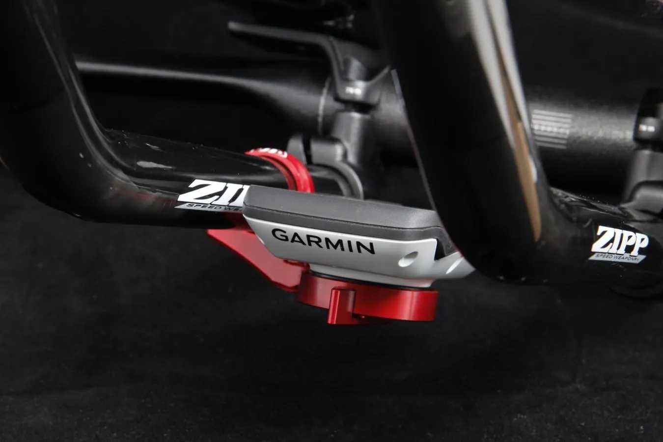 Uchwyt K-Edge do Garmin TT Aero Mount czerwony (2) Uchwyt K-Edge do Garmin TT Aero Mount czerwony