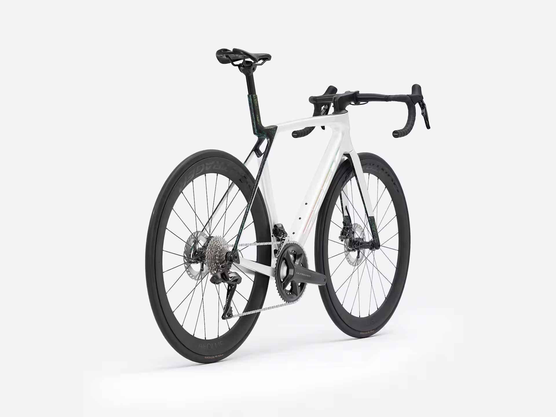 Trek Madone SL 7 Gen 8 Gloss Crystal White Matte Deep Smoke (2)