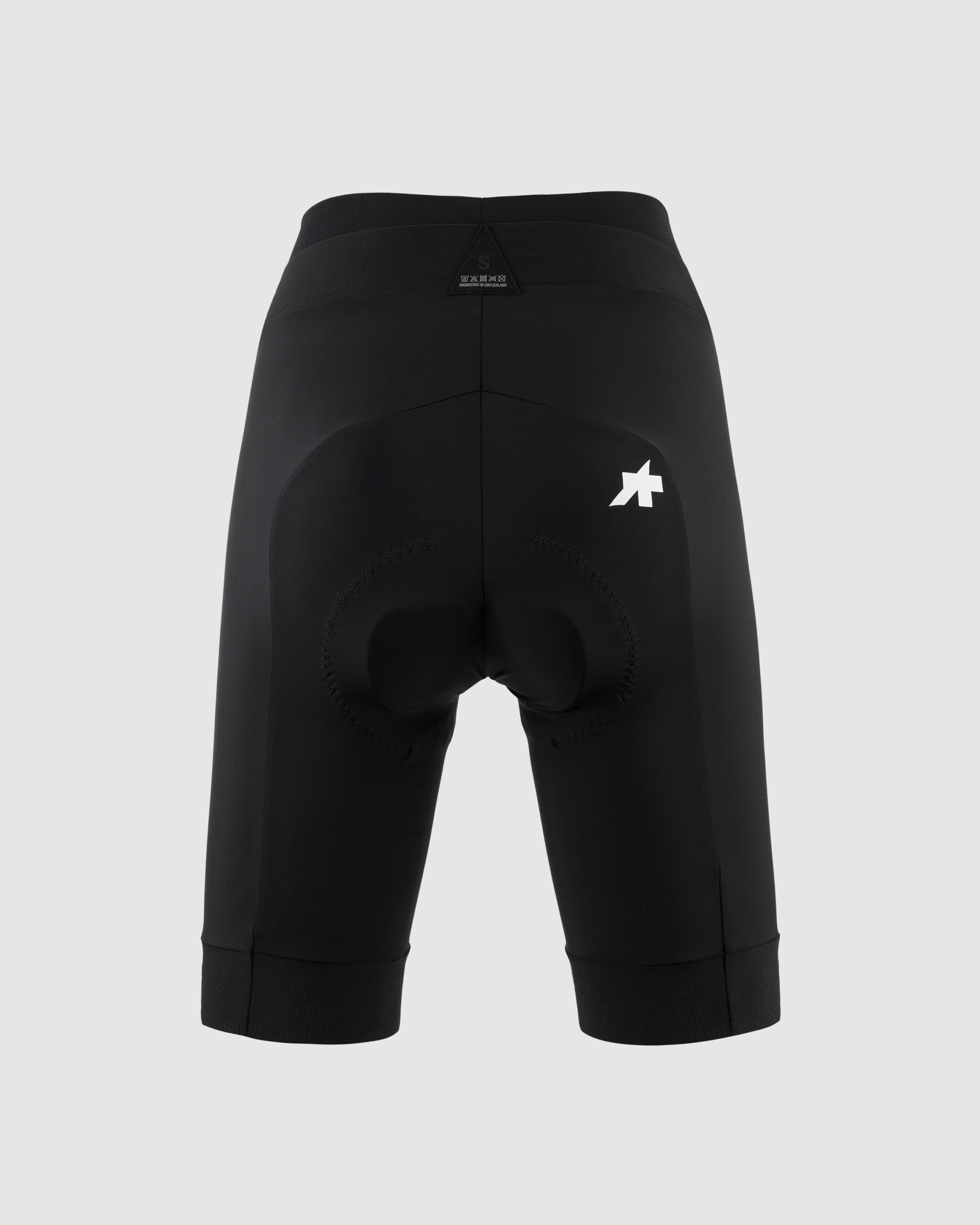 Damskie spodenki ASSOS UMA GT Half Shorts S11 SHORT Black Series