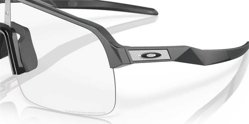 Okulary OAKLEY Sutro lite Fotochrom Carbon mat roz. M
