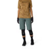 Damskie spodenki rowerowe FOX RANGER Sage (3) Damskie spodenki rowerowe FOX RANGER Sage