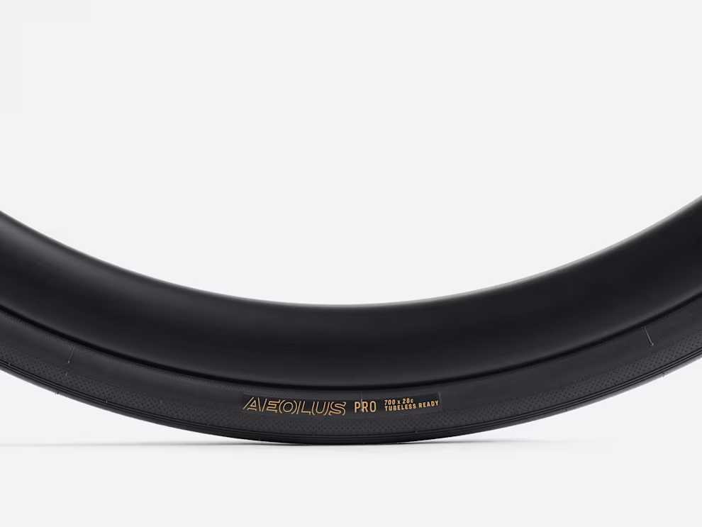 Opona szosowa Bontrager Aeolus Pro TLR