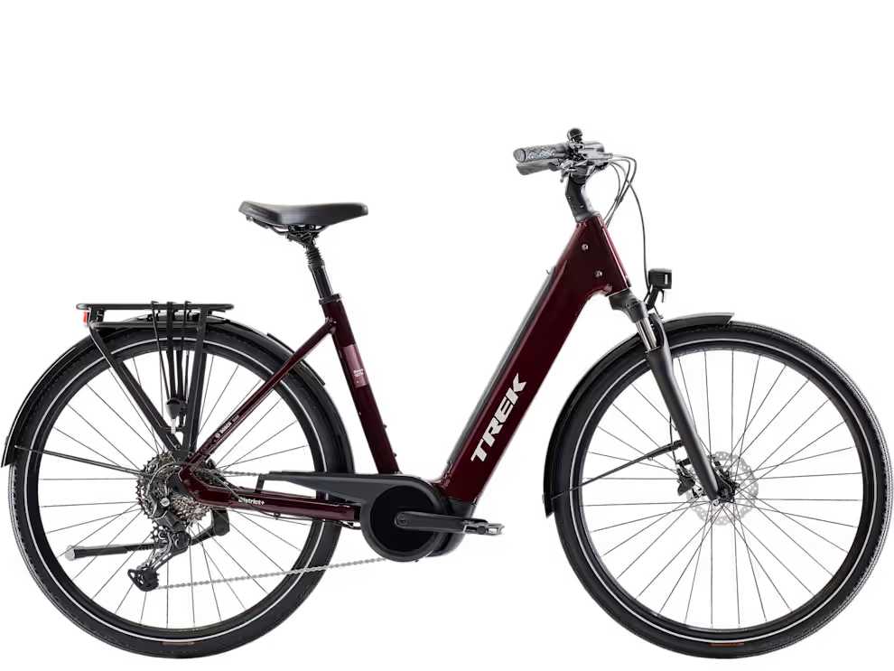 Trek District Plus 4 R10 Lowstep Cobra Blood