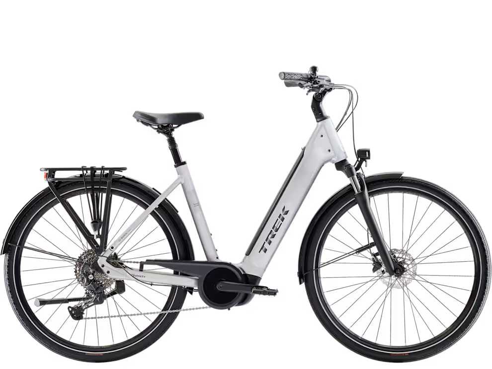 Trek District Plus 4 R10 Lowstep Lunar Silver
