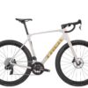 Trek Domane SL 6 AXS Gen 5 rower szosowy z włókna węglowego Buff Beige
