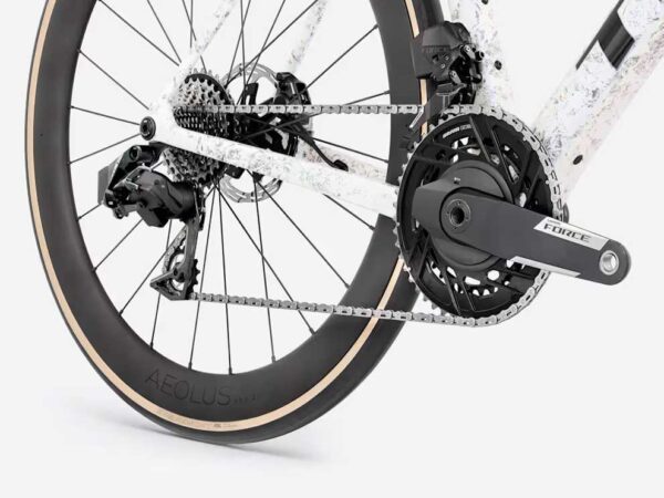 Trek Domane SLR 7 AXS Gen 5 bardzo lekka karbonowa szosa - obrazek 2