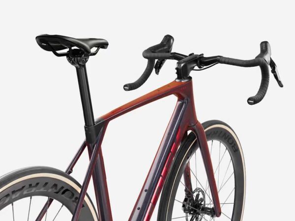 Trek Domane SLR 7 AXS Gen 5 bardzo lekka karbonowa szosa - obrazek 4
