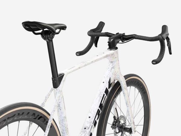 Trek Domane SLR 7 Gen 5 bardzo lekki karbonowy rower szosowy - obrazek 4