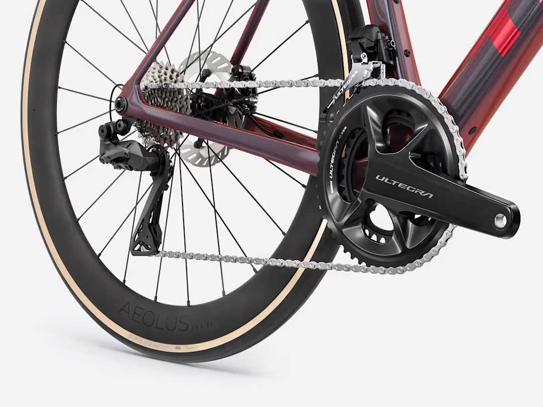 Trek Domane SLR 7 Gen 5 bardzo lekki karbonowy rower szosowy Serpentine