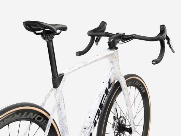 Trek Domane SLR 9 AXS Gen 5 karbonowa szosa premium - obrazek 4