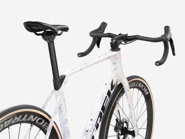 Trek Domane SLR 9 Gen 5 karbonowy rower szosowy premium - obrazek 4