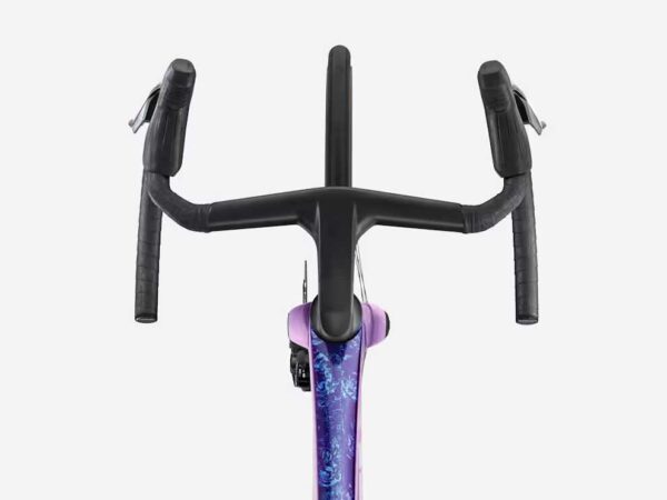 Trek Madone SLR 7 AXS Gen 8 bardzo lekka szosa aero - obrazek 3