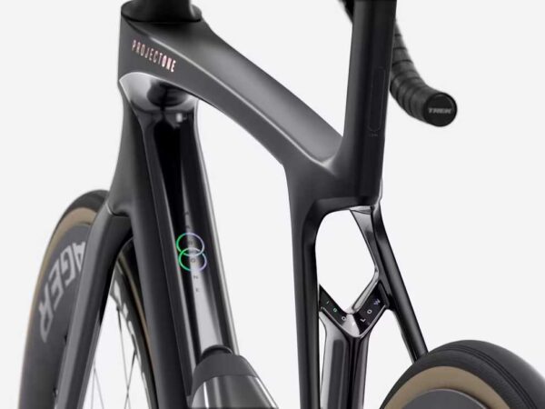 Trek Madone SLR 7 Gen 8 bardzo lekki rower szosowy aero - obrazek 4