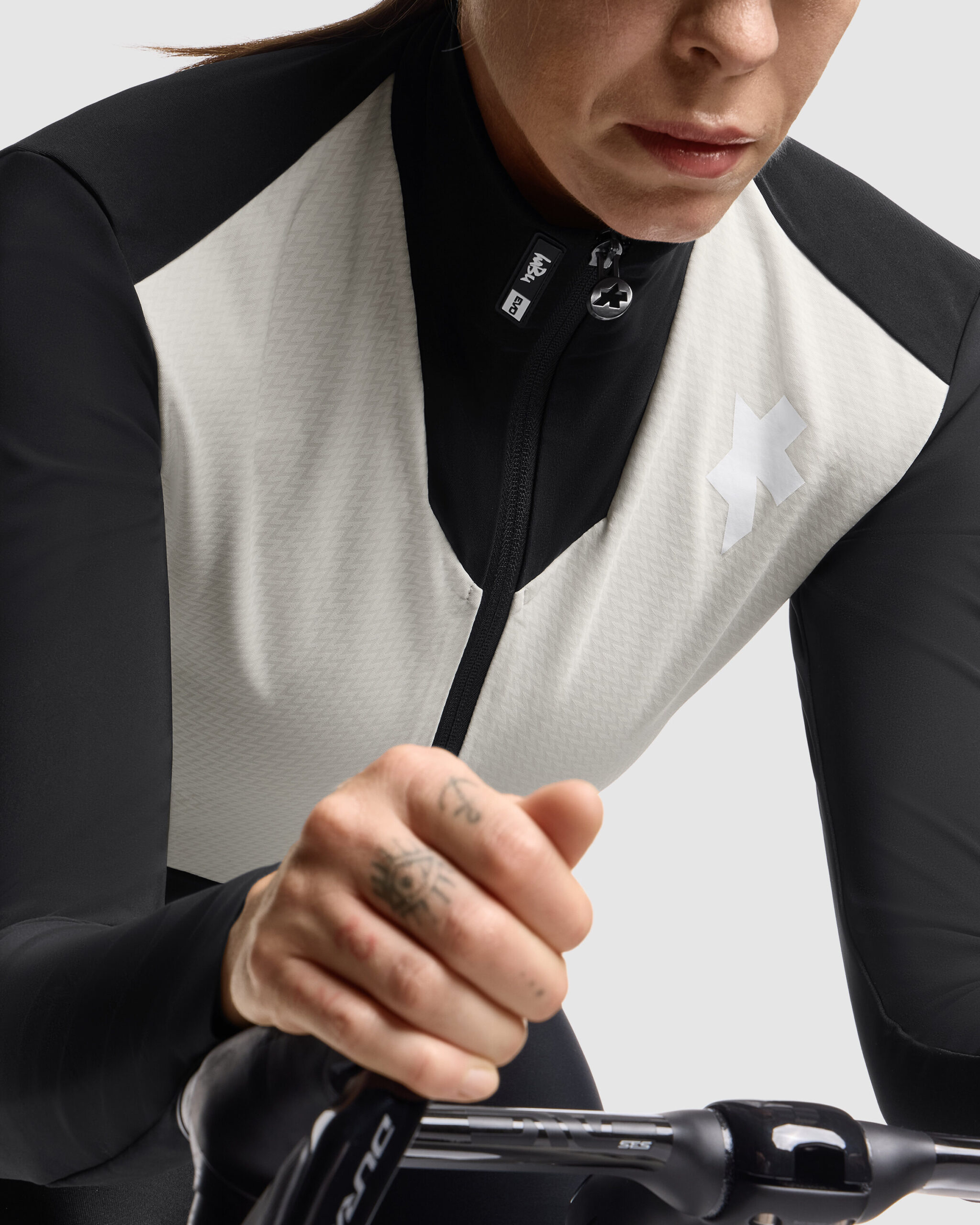 Damska zimowa kurtka rowerowa EQUIPE R WOMEN'S WINTER JACKET S11 EVO Almond Milk
