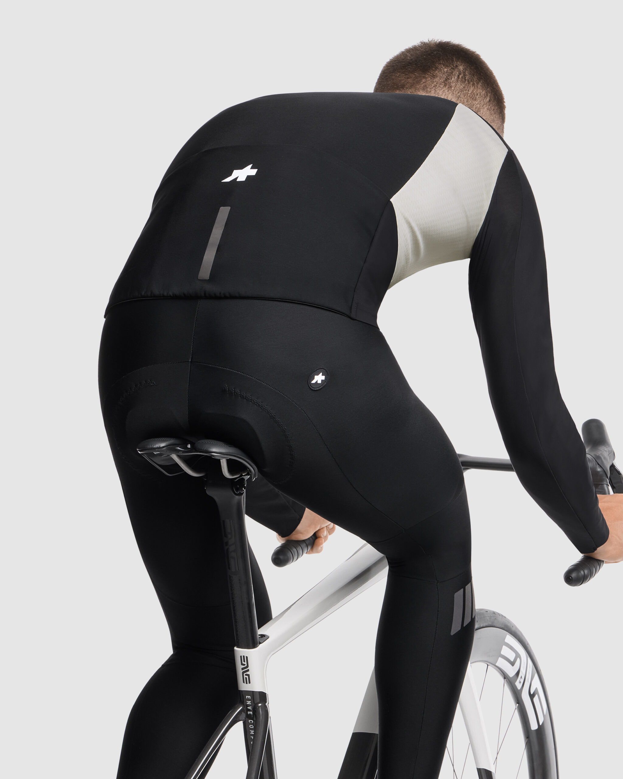 Zimowa Kurtka Rowerowa EQUIPE R Winter Jacket S11 EVO Almond Milk (6)